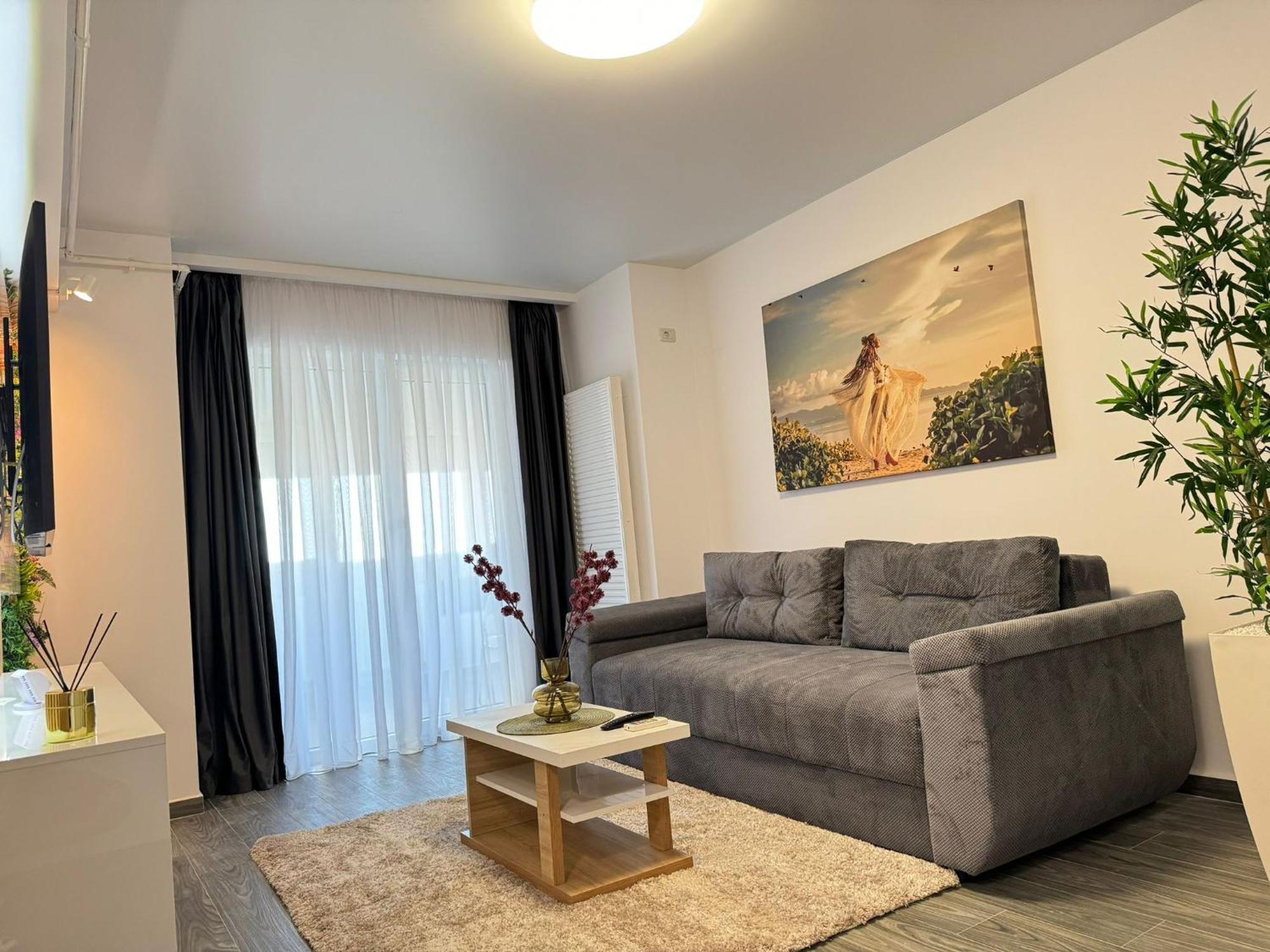 Luxury Glam Apartments Central Adress Bucuresti With Parking Extérieur photo