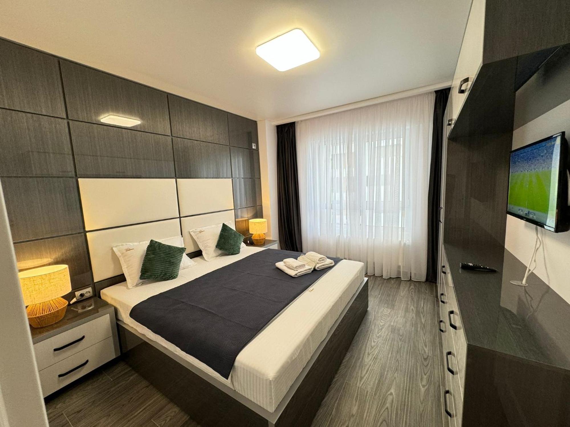 Luxury Glam Apartments Central Adress Bucuresti With Parking Extérieur photo