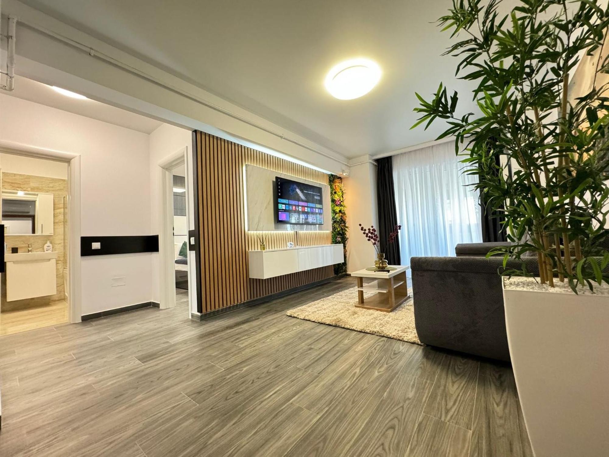 Luxury Glam Apartments Central Adress Bucuresti With Parking Extérieur photo