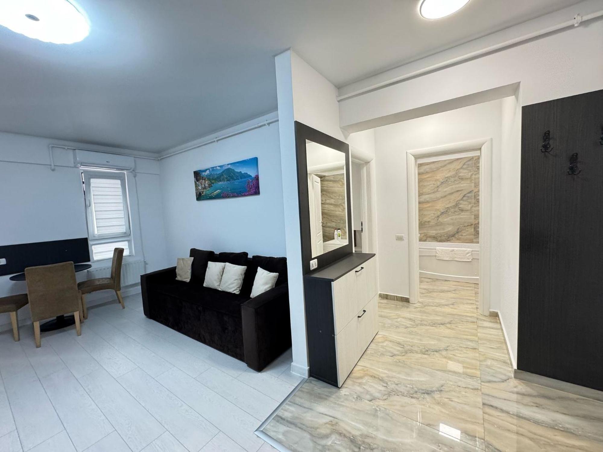 Luxury Glam Apartments Central Adress Bucuresti With Parking Extérieur photo