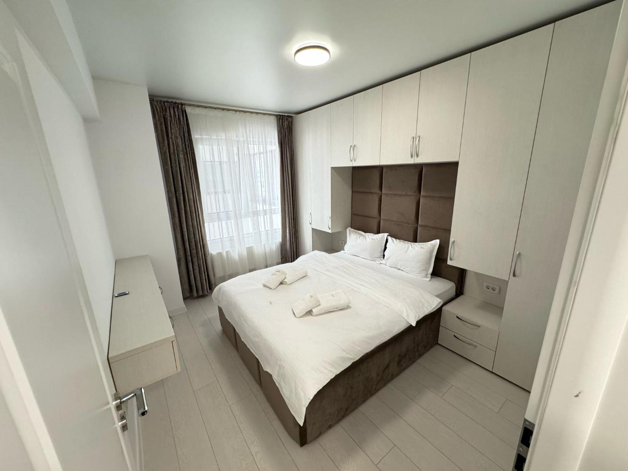 Luxury Glam Apartments Central Adress Bucuresti With Parking Extérieur photo